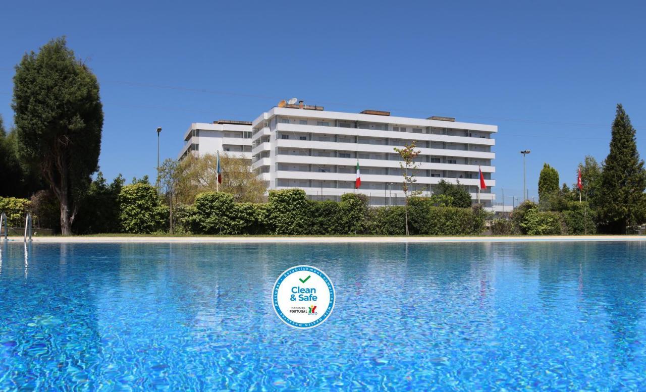 Curia Clube Aparthotel Kültér fotó